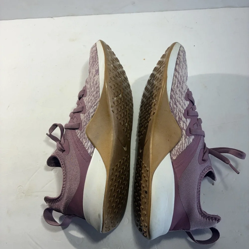 Nike good pre